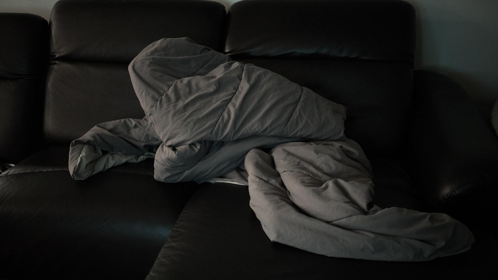 bloating with depression — Bloating With Depression: What It Means and What Helps